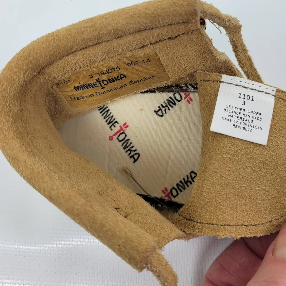 Minnetonka Leather Baby Moccasins Sz 3
